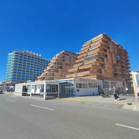 Edificio Solimar En Playa Morro De Gos 오로페사델마르